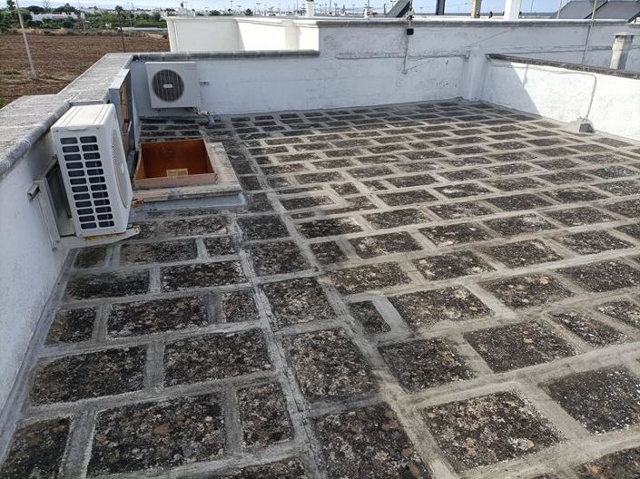 Image No.9-2 Bed House for sale