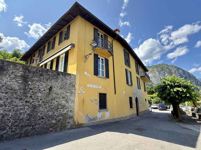 Image No.1-Appartement de 2 chambres à vendre à Griante