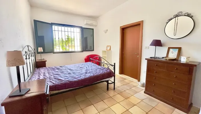 Image No.9-3 Bed Villa for sale