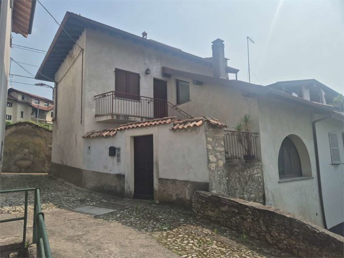 Image No.1-2 Bed Semi-Detached for sale