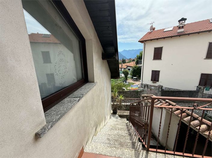 Image No.13-2 Bed Semi-Detached for sale