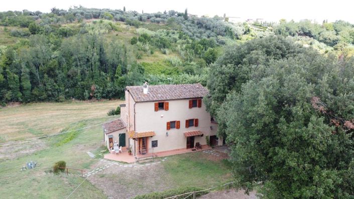 Image No.17-4 Bed Property for sale