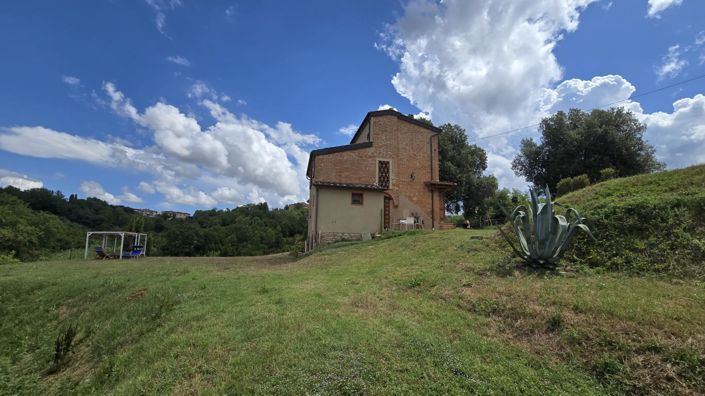 Image No.20-4 Bed Property for sale