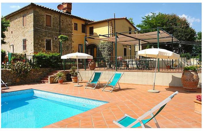 Image No.1-6 Bed Semi-Detached for sale