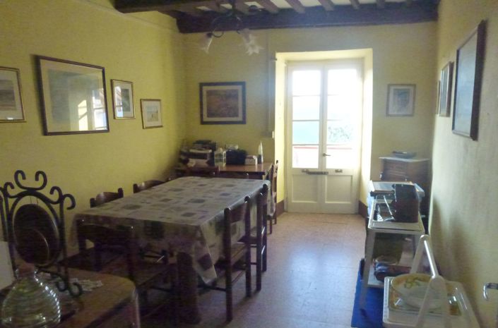 Image No.6-4 Bed House for sale