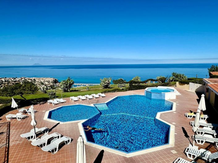 Image No.10-2 Bed Apartment for sale