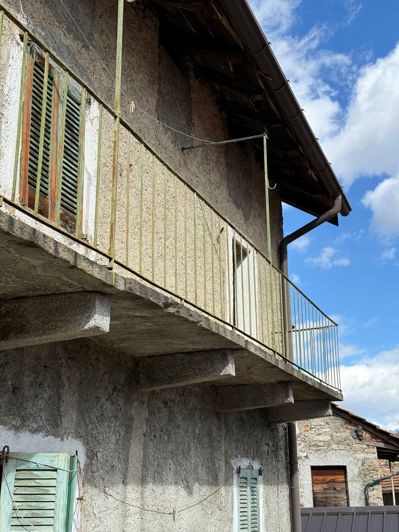 Image No.5-Maison de 4 chambres à vendre à Gravedona