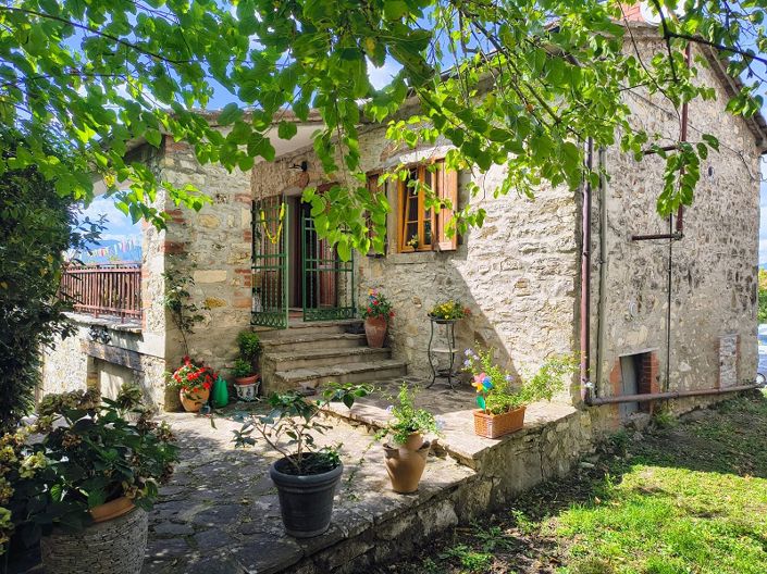 Image No.12-3 Bed Property for sale