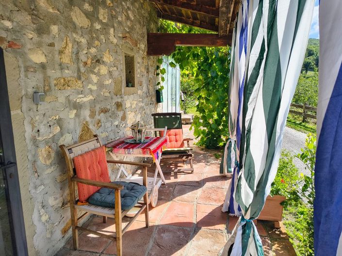 Image No.14-3 Bed Property for sale