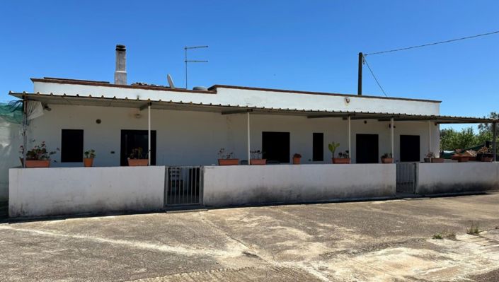 Image No.10-2 Bed Villa for sale