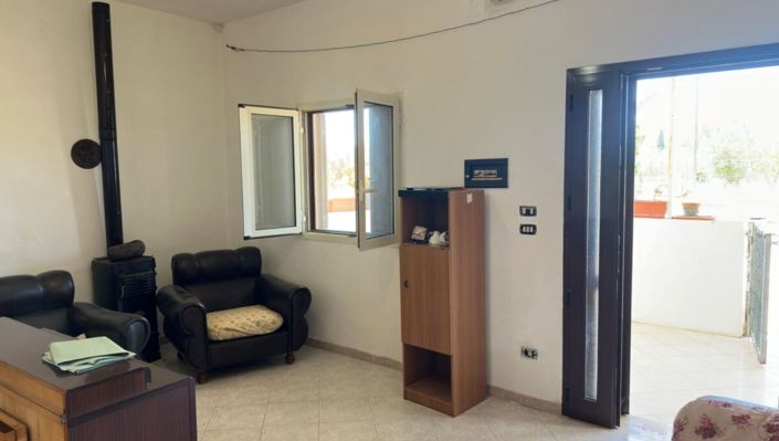 Image No.5-2 Bed Villa for sale