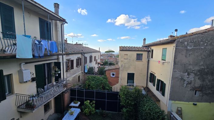 Image No.14-3 Bed Apartment for sale