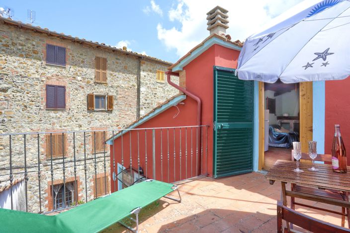 Image No.13-2 Bed House for sale