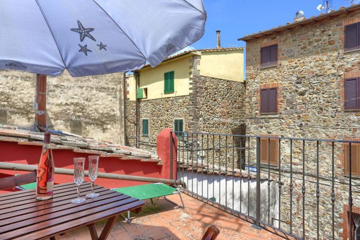 Image No.2-2 Bed House for sale