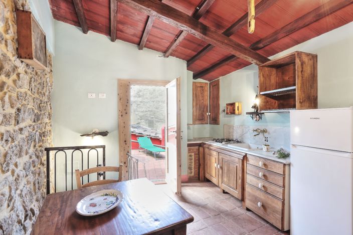 Image No.4-2 Bed House for sale