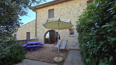 1 - Volterra, Apartment