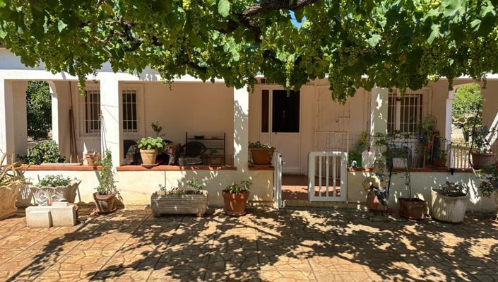 Image No.13-3 Bed Property for sale