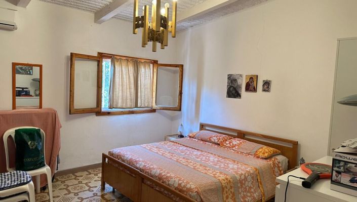 Image No.6-3 Bed Property for sale