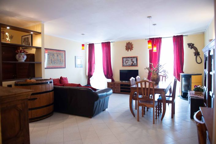 Image No.5-Appartement de 3 chambres à vendre à Pianello Del Lario