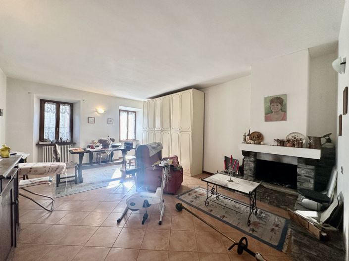 Image No.7-1 Bed House for sale