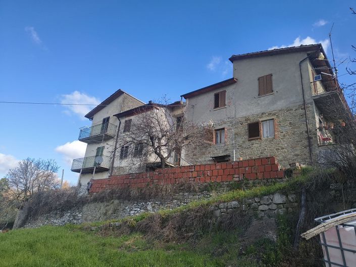 Image No.2-Maison de 7 chambres à vendre à Subbiano