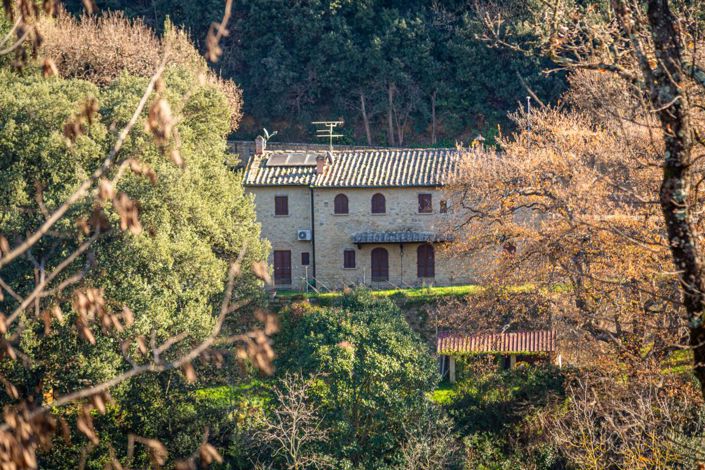 Image No.16-4 Bed Property for sale