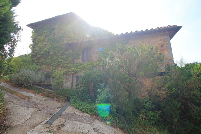 Image No.3-5 Bed Property for sale