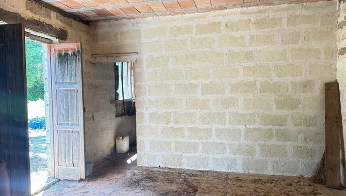 Image No.8-2 Bed Property for sale