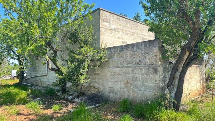 Image No.9-2 Bed Property for sale