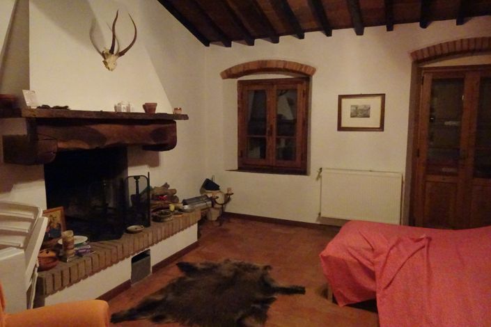 Image No.8-3 Bed Property for sale