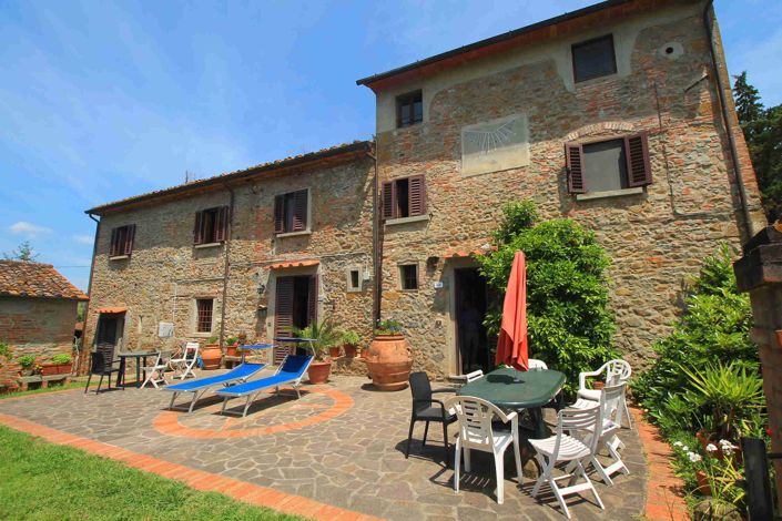 Image No.17-Propriété de 8 chambres à vendre à Pistoia