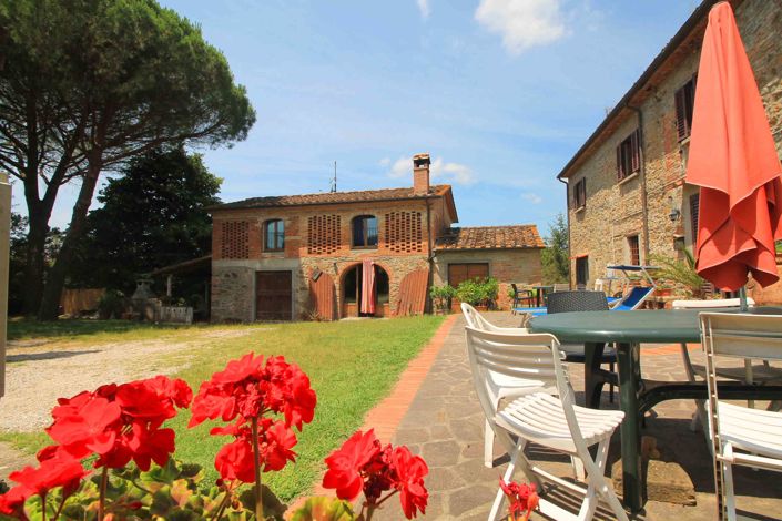Image No.18-Propriété de 8 chambres à vendre à Pistoia