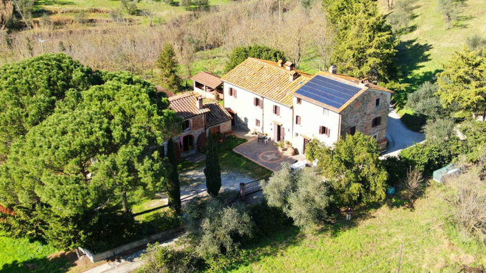 Image No.3-Propriété de 8 chambres à vendre à Pistoia