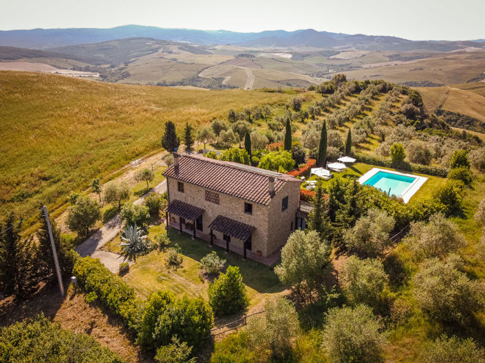 Image No.2-4 Bed Villa for sale