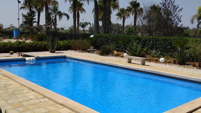 Image No.2-3 Bed Villa for sale