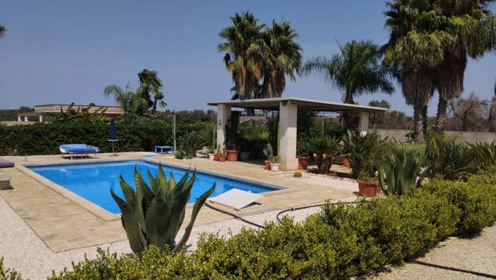 Image No.3-3 Bed Villa for sale