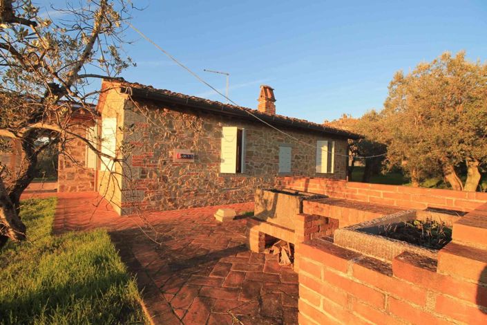 Image No.2-2 Bed Villa for sale