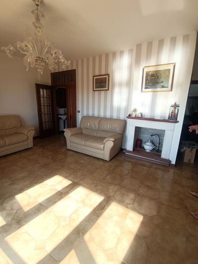 Image No.5-3 Bed Apartment for sale