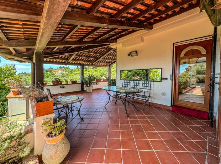 Image No.17-2 Bed Villa for sale