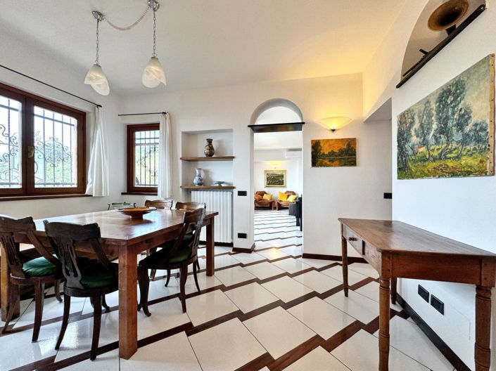 Image No.7-2 Bed Villa for sale