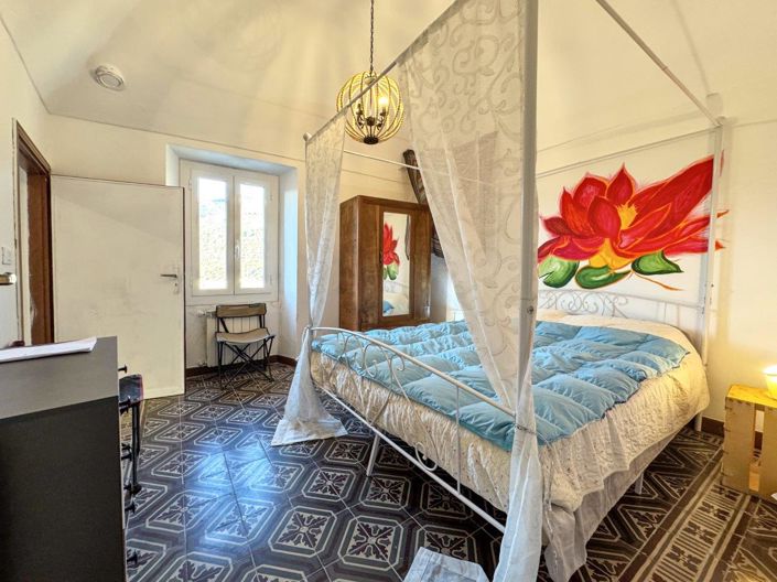 Image No.7-3 Bed Apartment for sale