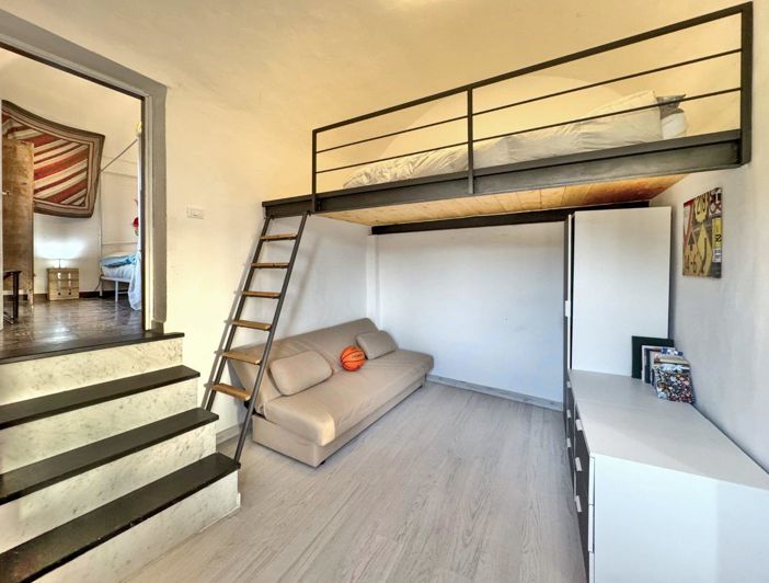 Image No.8-3 Bed Apartment for sale