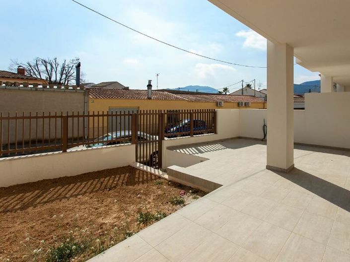 Image No.13-3 Bed Apartment for sale