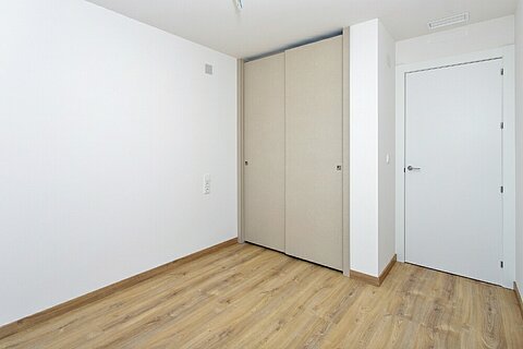 Image No.6-3 Bed Apartment for sale