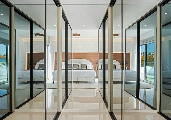 Image No.5-4 Bed Villa for sale