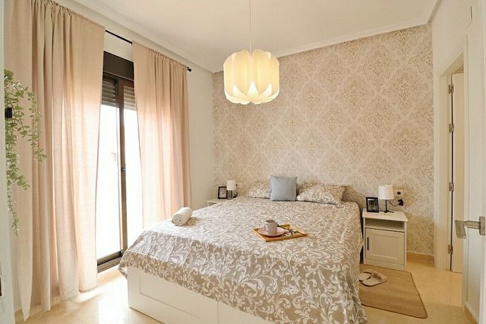 Image No.9-3 Bed Townhouse for sale