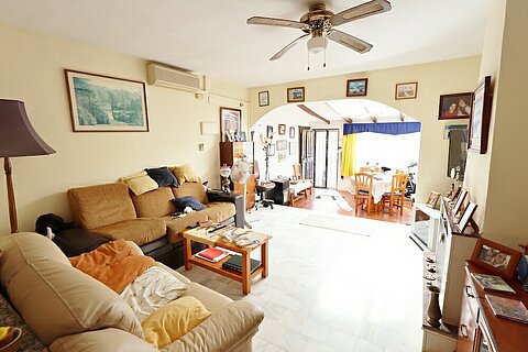 Image No.2-3 Bed Townhouse for sale