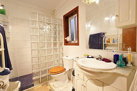 Image No.5-3 Bed Townhouse for sale