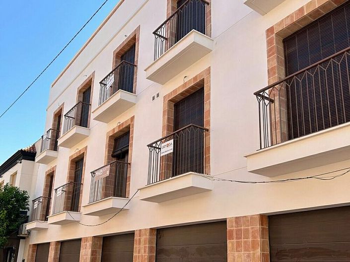 Image No.11-2 Bed Apartment for sale