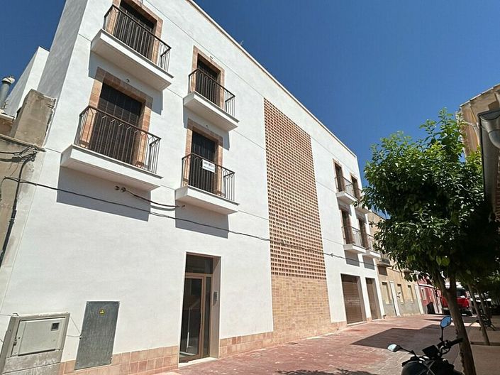 Image No.9-2 Bed Apartment for sale